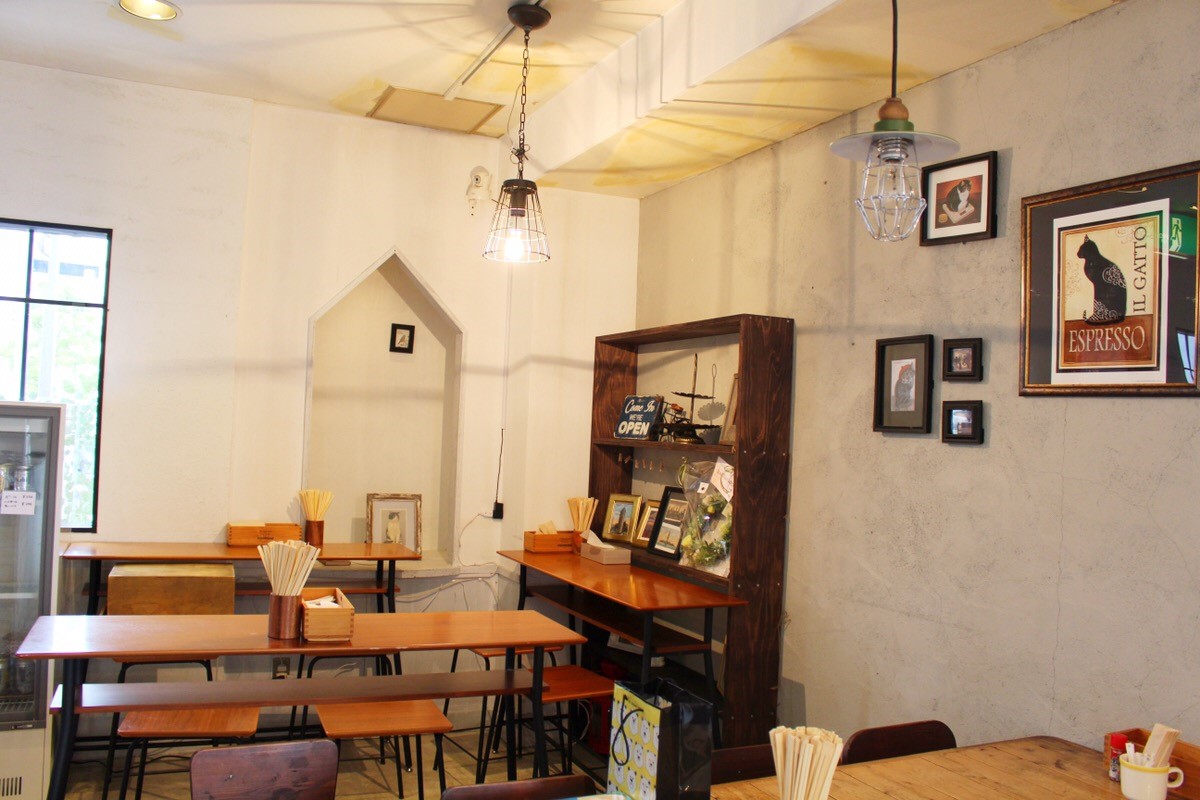 選べる「ねこまんま定食」が人気！保護猫カフェが運営する『さび食堂』がオープン